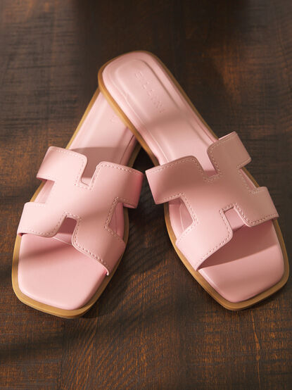 Gordy Sandals By Billini - TULLABEE