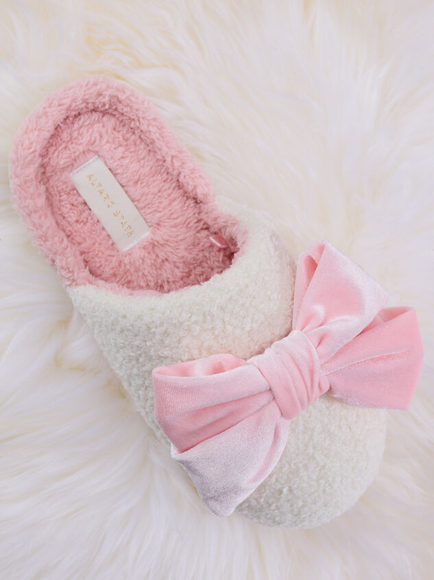 Valerie Bow Slipper Detail 3 - TULLABEE
