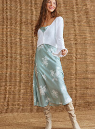 Allianna Floral Midi Dress Detail 6 - TULLABEE