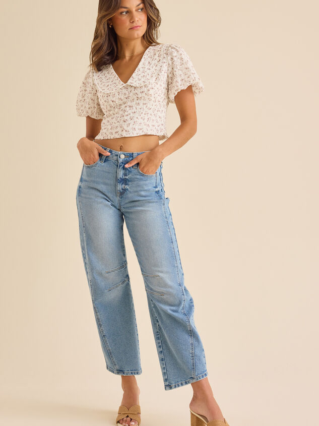 Connie Floral Fitted Top Detail 2 - TULLABEE