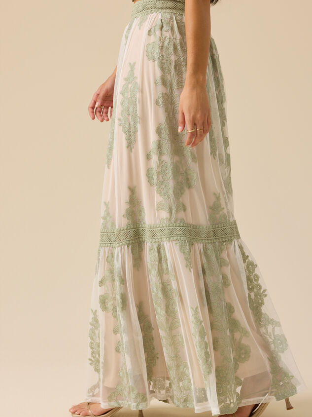 Arissa Floral Embroidered Maxi Skirt Detail 4 - TULLABEE