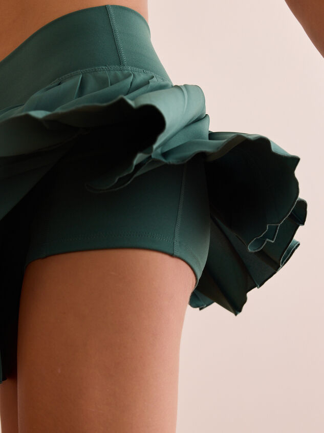 Going Pro Pleated Skort Detail 7 - TULLABEE