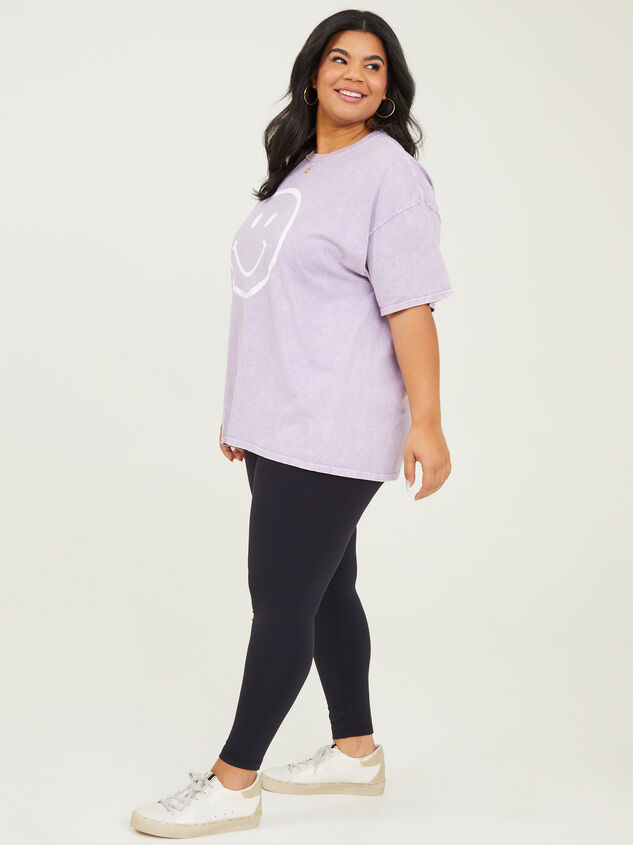 Smiley Face Oversized Tee Detail 3 - TULLABEE