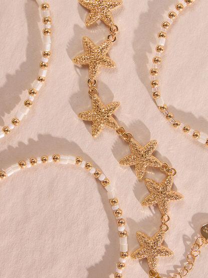 Starfish Beaded Layered Bracelet Set - TULLABEE