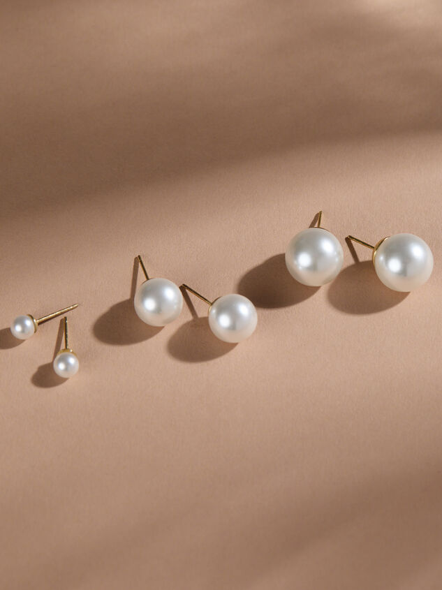 Pearl Studs 3 Pack - TULLABEE