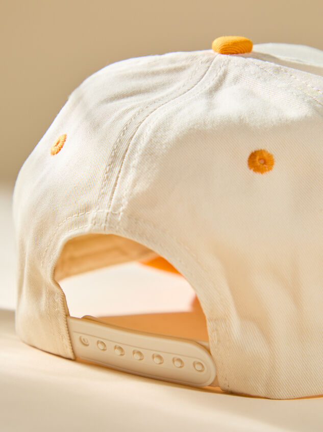 Beachin' Trucker Hat Detail 3 - TULLABEE