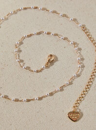 Dainty Pearl Choker Detail 2 - TULLABEE