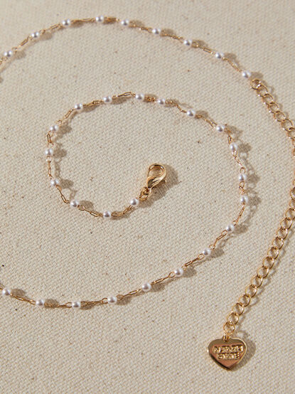 Dainty Pearl Choker - TULLABEE