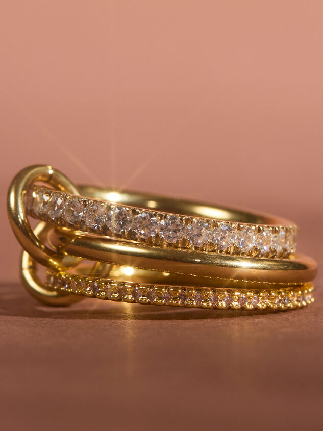 Endless Glow 3 Band Ring Detail 2 - TULLABEE