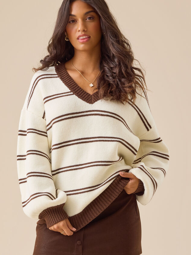 Elise Striped V-Neck Sweater Detail 3 - TULLABEE