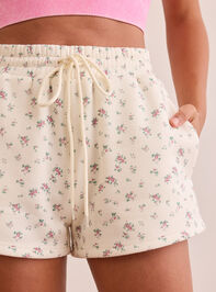 Pick Up Floral Shorts Detail 2 - TULLABEE