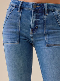 Jaylyn Front Pocket Crop Jeans Detail 3 - TULLABEE