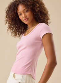 Hannah Ribbed Scoop Tee Detail 2 - TULLABEE