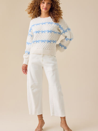 Gina Textured Bow Sweater - TULLABEE