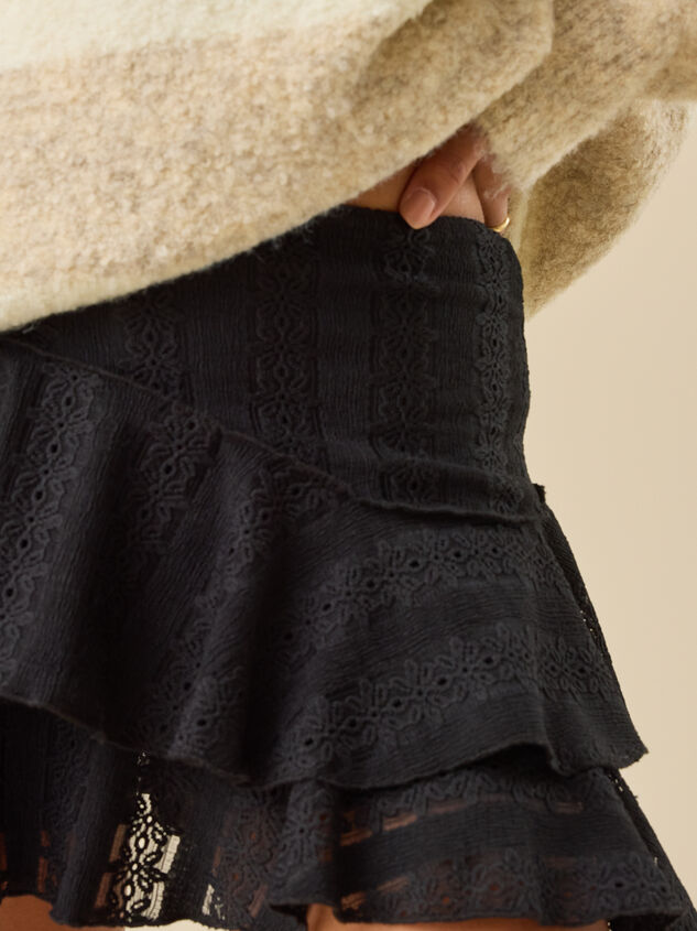 Harriet Lace Mini Skort Detail 4 - TULLABEE