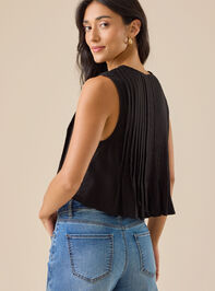 Braleigh Linen Pleated Top Detail 3 - TULLABEE