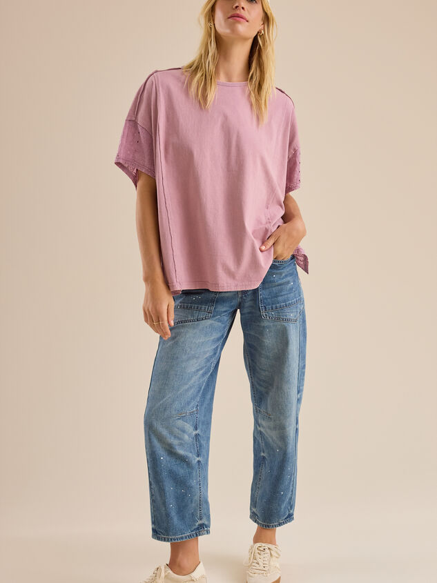 Zelda Embroidered Oversized Tee Detail 2 - TULLABEE
