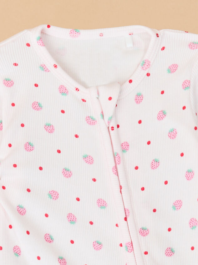 Strawberry Patch Footie Detail 4 - TULLABEE
