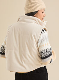 Cordelia Reversible Corduroy Vest Detail 4 - TULLABEE
