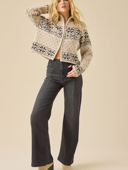 Aspen Snowflake Full Zip - TULLABEE