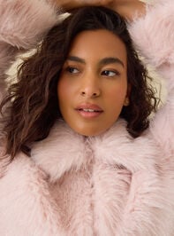 Elle Fur Jacket Detail 3 - TULLABEE