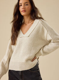 Joan V-Neck Boxy Sweater - TULLABEE