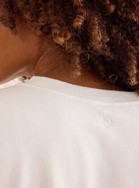 Sweet Bow Pullover Detail 6 - TULLABEE