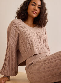 Dreamline Cable Knit Sweater - TULLABEE