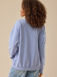Boy Mom Graphic Sweatshirt Detail 5 - TULLABEE