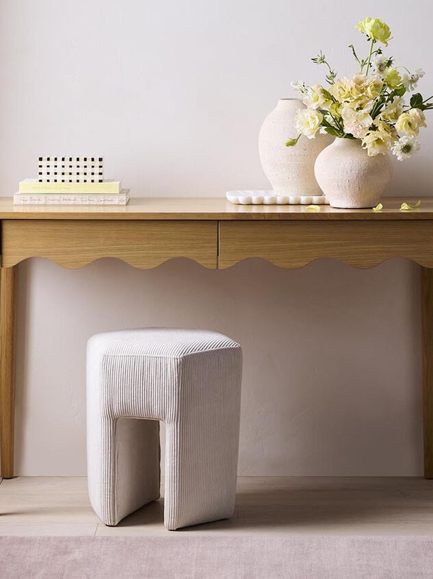 Phoebe Desk Detail 2 - TULLABEE