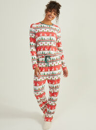 Festive Fair Isle Mama Pajama Set Detail 2 - TULLABEE