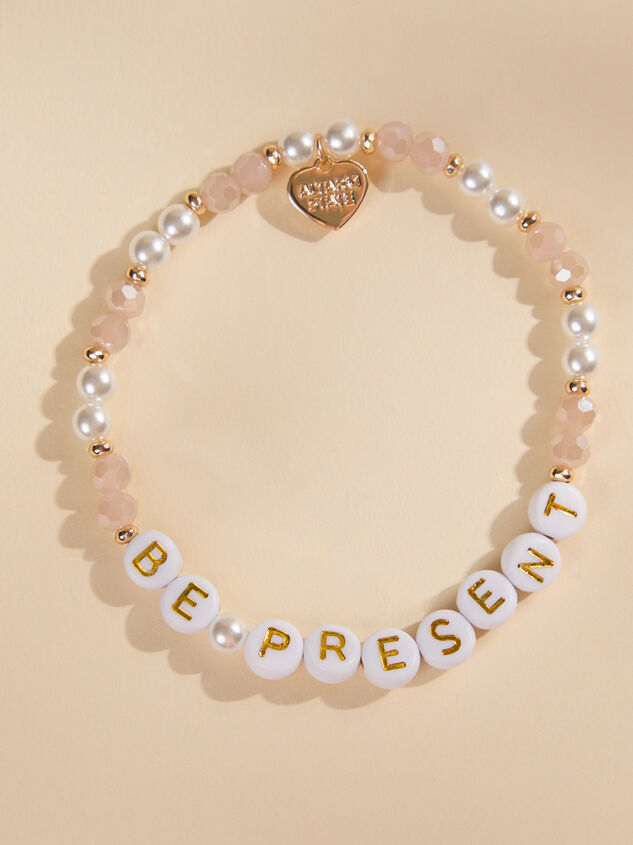 Be Present Beaded Bracelet Detail 2 - TULLABEE