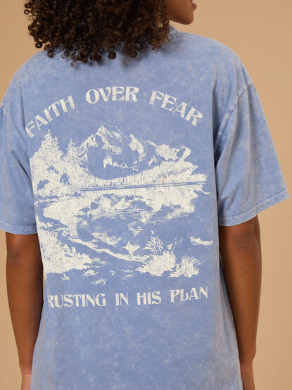 Faith Over Fear Graphic Tee - TULLABEE