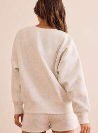 Sweet Escape Bow Sweatshirt Detail 5 - TULLABEE
