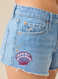Isla Sea Embroidered Denim Short Detail 4 - TULLABEE