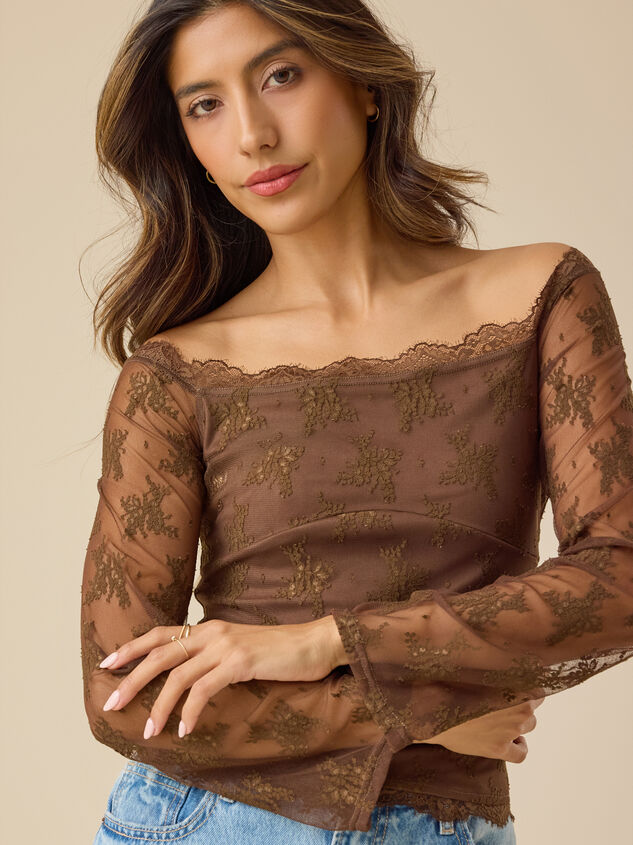 Vanessa Boat Neck Lace Top - TULLABEE