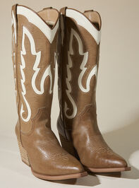Ida Cutout Western Boot Detail 3 - TULLABEE