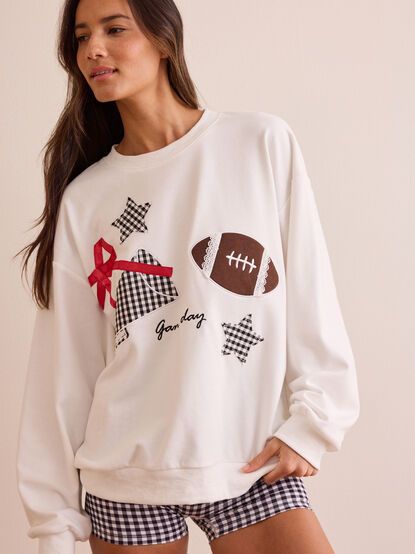 Game Day Spirit Pullover - TULLABEE