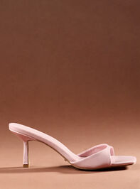 Hannah Kitten Heels Detail 2 - TULLABEE
