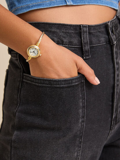 Twisted Cuff Round Watch - TULLABEE