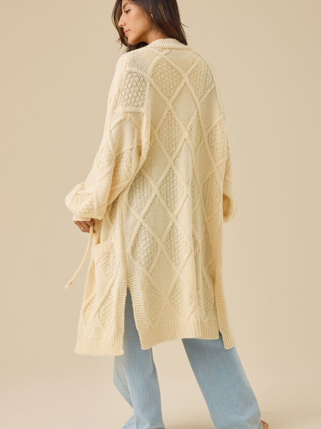 Mariana Cable Knit Cardigan Detail 4 - TULLABEE