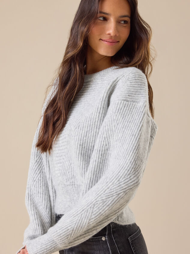 Reya Ribbed Sweater Detail 5 - TULLABEE