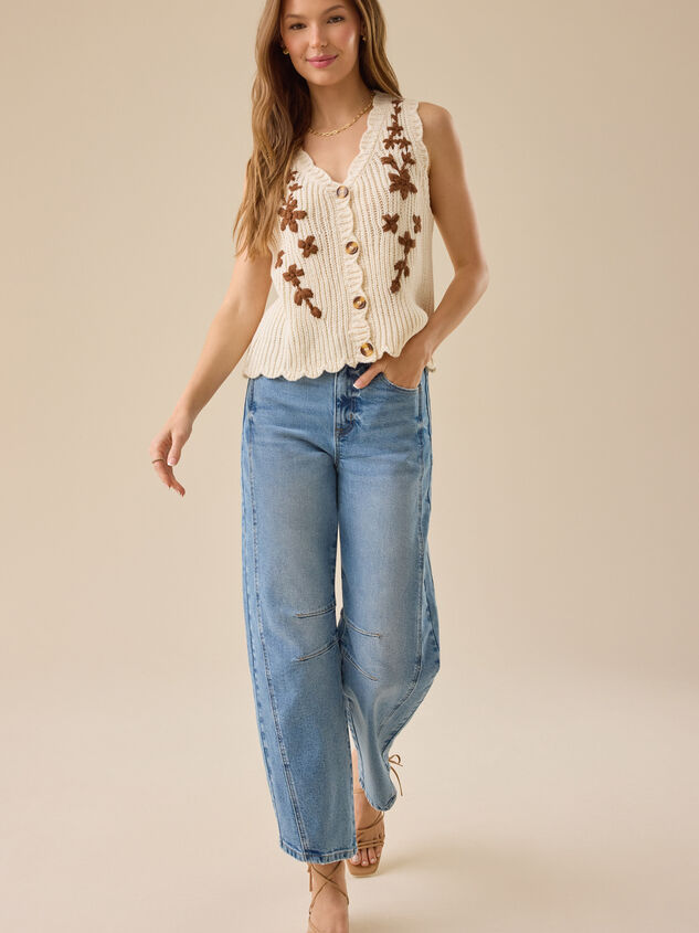 Edie Floral Knit Vest Detail 2 - TULLABEE