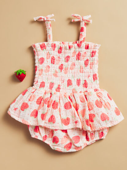 Clara Strawberry Smocked Bubble - TULLABEE