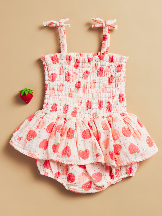 Clara Strawberry Smocked Bubble Detail 2 - TULLABEE