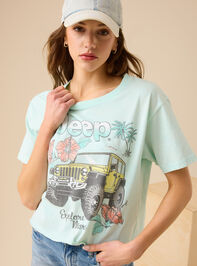Hibiscus Jeep Cropped Graphic Tee - TULLABEE