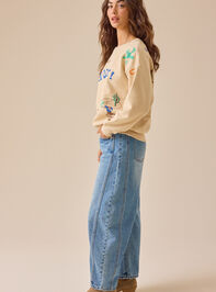 Howdy Graphic Crewneck Detail 5 - TULLABEE