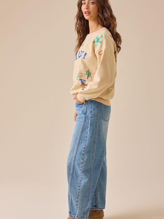 Howdy Graphic Crewneck Detail 5 - TULLABEE