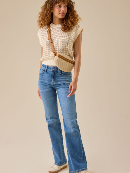 Stratton Boot Cut Jeans - TULLABEE
