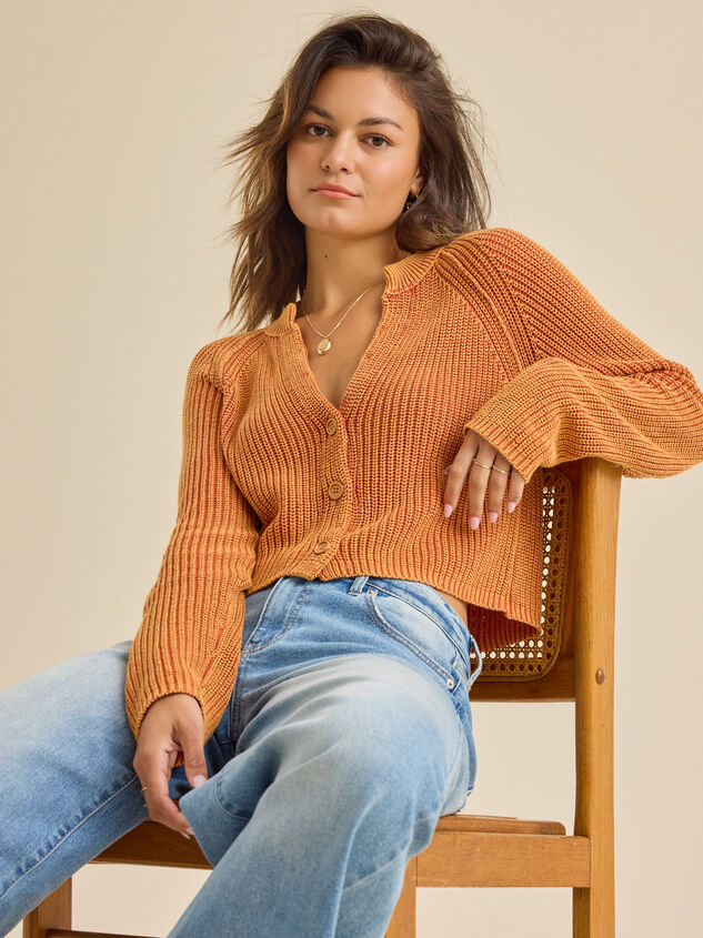 Beck Cropped Cardigan Detail 3 - TULLABEE